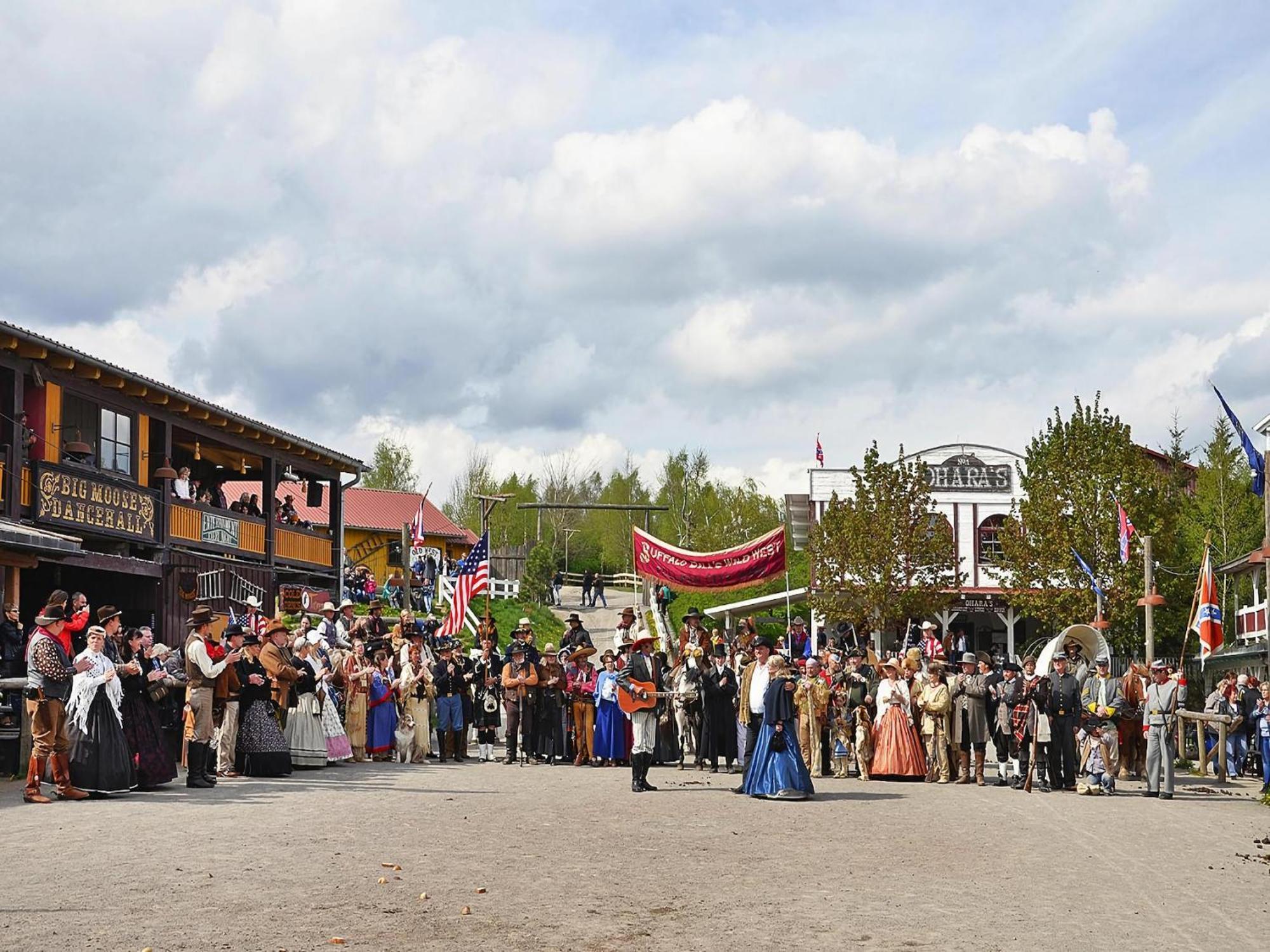 Harz Holiday Park, Hasselfelde Esterno foto
